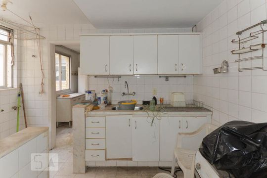 Cozinha de apartamento à venda com 3 quartos, 195m² em Tijuca, Rio de Janeiro