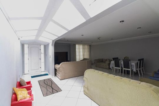 Sala  de casa para alugar com 5 quartos, 390m² em Vila Bertioga, São Paulo