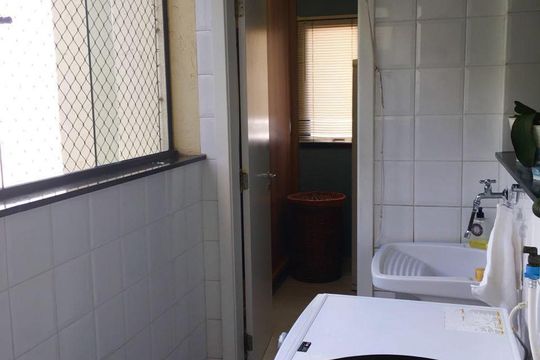 area de serviço de apartamento à venda com 3 quartos, 165m² em Vila Suzana, São Paulo