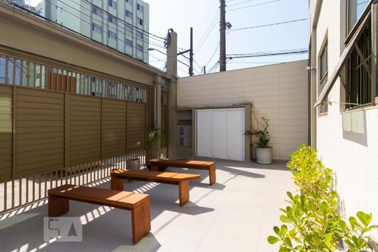 Área Externa de kitnet/studio para alugar com 1 quarto, 28m² em Vila do Encontro, São Paulo