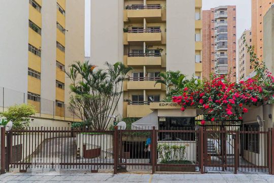 Fachada de apartamento para alugar com 2 quartos, 66m² em Brooklin Paulista, São Paulo