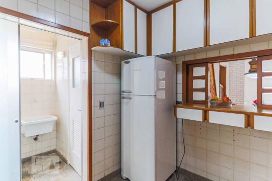 Cozinha de apartamento para alugar com 2 quartos, 66m² em Brooklin Paulista, São Paulo