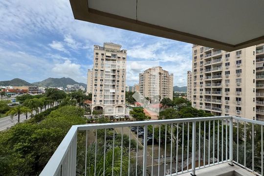 Varanda de apartamento à venda com 2 quartos, 63m² em Recreio dos Bandeirantes, Rio de Janeiro