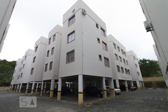 Fachada do bloco de apartamento para alugar com 2 quartos, 53m² em Real Parque, São José