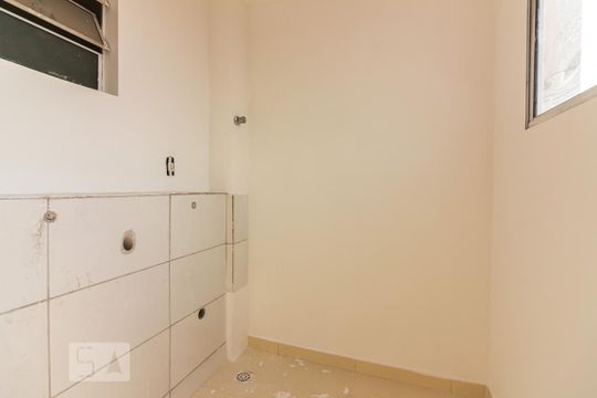 Área de Serviço de apartamento para alugar com 2 quartos, 60m² em São Pedro, Osasco