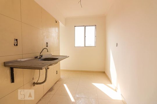 Cozinha de apartamento para alugar com 2 quartos, 60m² em São Pedro, Osasco