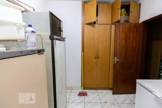 Quarto 02 de casa à venda com 6 quartos, 480m² em Vila Anglo Brasileira, São Paulo