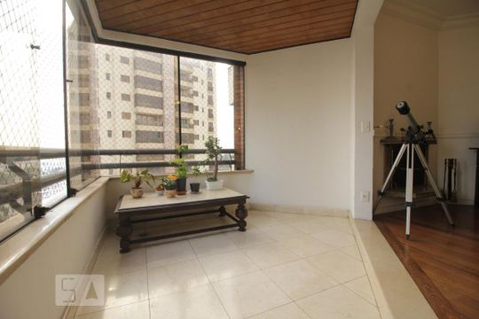 Varanda de apartamento para alugar com 4 quartos, 170m² em Vila Suzana, São Paulo