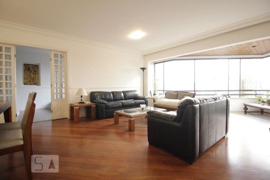 Sala de apartamento para alugar com 4 quartos, 170m² em Vila Suzana, São Paulo
