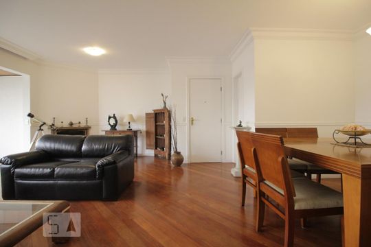 Sala de apartamento para alugar com 4 quartos, 170m² em Vila Suzana, São Paulo
