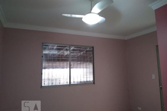 Sala de casa à venda com 3 quartos, 176m² em Vila Clarice, Santo André