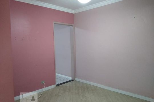 Sala de casa à venda com 3 quartos, 176m² em Vila Clarice, Santo André