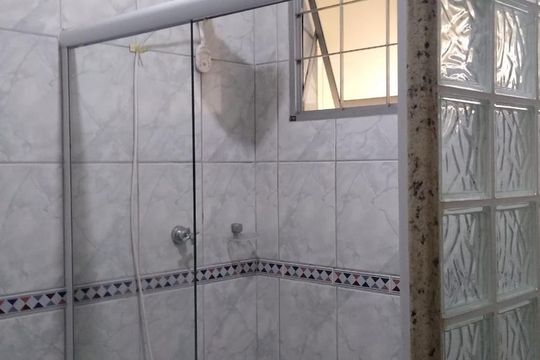 Banheiro 1 de casa à venda com 3 quartos, 176m² em Vila Clarice, Santo André