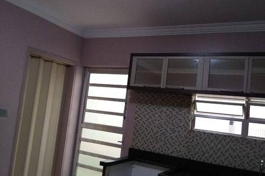 Cozinha de casa à venda com 3 quartos, 176m² em Vila Clarice, Santo André