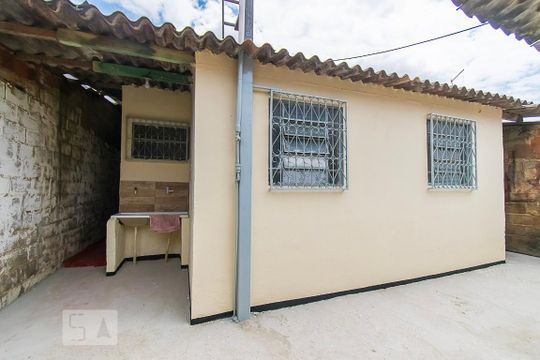 Área de Serviço e Varanda de casa para alugar com 4 quartos, 95m² em Ceilândia Sul (ceilândia), Brasília
