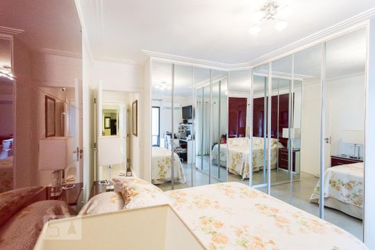 Suíte 1 de apartamento à venda com 3 quartos, 180m² em Parque da Mooca, São Paulo
