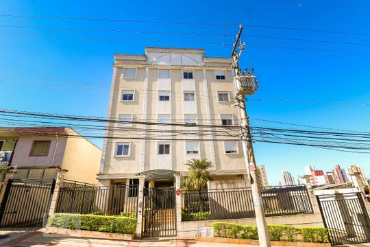 Fachada de apartamento à venda com 2 quartos, 60m² em Vila Mazzei, São Paulo