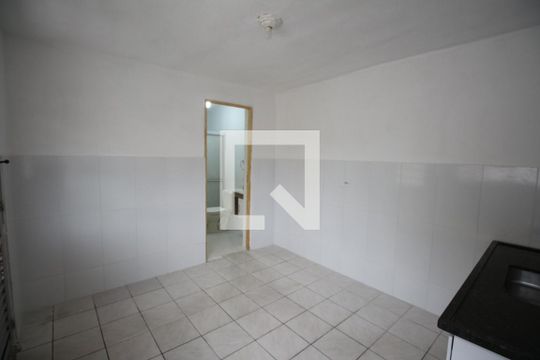 Cozinha de casa para alugar com 2 quartos, 100m² em Jardim Concordia, São Paulo
