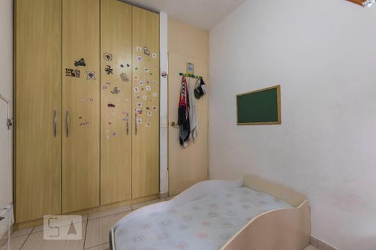 Quarto 2 de apartamento para alugar com 3 quartos, 62m² em Jardim Santa Emilia, São Paulo