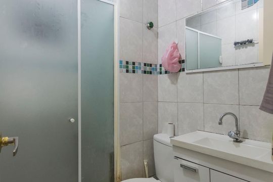 Banheiro de apartamento para alugar com 3 quartos, 62m² em Jardim Santa Emilia, São Paulo