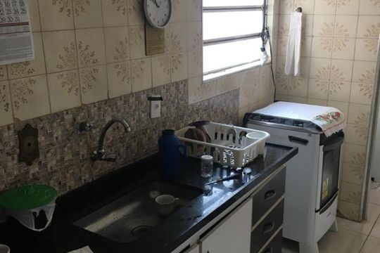 Cozinha de apartamento à venda com 1 quarto, 60m² em Botafogo, Campinas