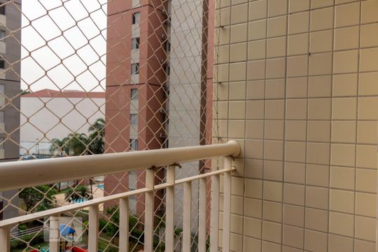 Varanda de apartamento para alugar com 3 quartos, 65m² em Cambuci, São Paulo