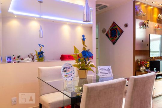 Sala de apartamento para alugar com 3 quartos, 65m² em Cambuci, São Paulo