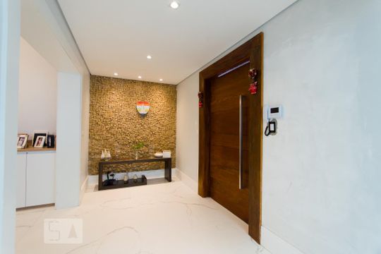 Sala de casa para alugar com 3 quartos, 300m² em Pacaembu, São Paulo