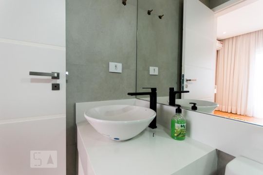 Banheiro da Suíte 2 de casa para alugar com 3 quartos, 300m² em Pacaembu, São Paulo