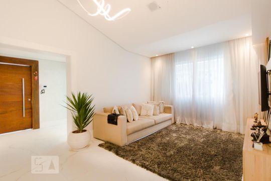 Sala de casa para alugar com 3 quartos, 300m² em Pacaembu, São Paulo