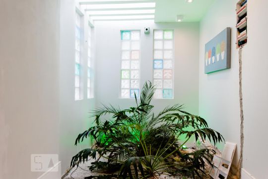Sala de casa para alugar com 3 quartos, 300m² em Pacaembu, São Paulo