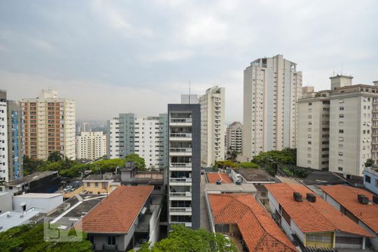 Vista de kitnet/studio para alugar com 1 quarto, 35m² em Sumarezinho, São Paulo