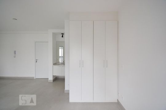 Studio de kitnet/studio para alugar com 1 quarto, 35m² em Sumarezinho, São Paulo