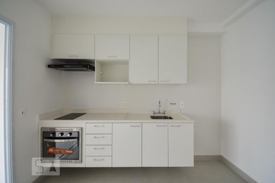 Studio de kitnet/studio para alugar com 1 quarto, 35m² em Sumarezinho, São Paulo