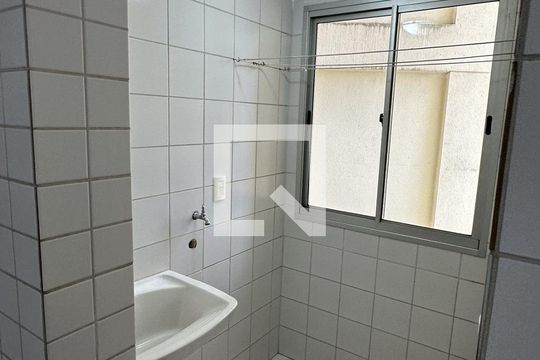 Área de Serviço de apartamento para alugar com 2 quartos, 56m² em Residencial Eldorado, Goiânia