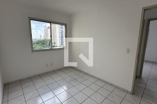 Quarto 1 de apartamento para alugar com 2 quartos, 56m² em Residencial Eldorado, Goiânia