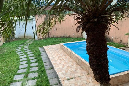 Casa de Condomínio à venda com 3 quartos, 311m² em Vargem Grande, Rio de Janeiro
