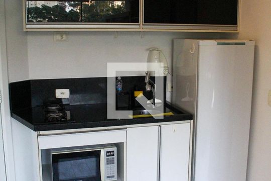 Cozinha Studio de kitnet/studio para alugar com 1 quarto, 40m² em Paraíso do Morumbi, São Paulo