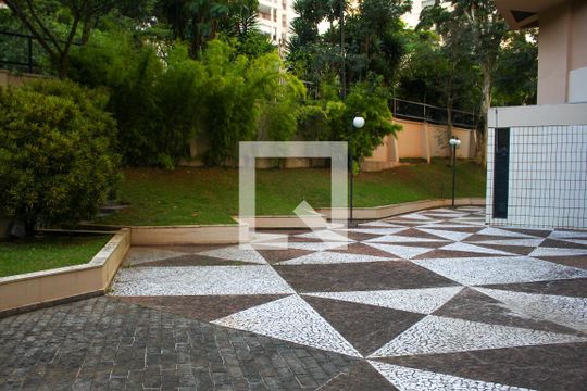 Área comum de kitnet/studio para alugar com 1 quarto, 40m² em Paraíso do Morumbi, São Paulo