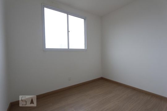 Quarto 1 de apartamento para alugar com 2 quartos, 48m² em Taquara, Rio de Janeiro