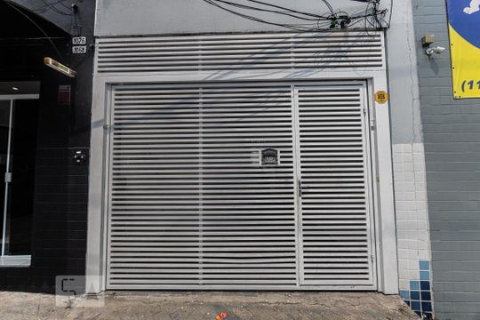 Fachada de casa para alugar com 2 quartos, 100m² em Vila Matilde, São Paulo