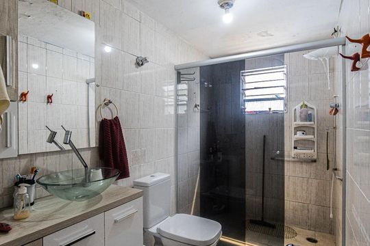 Banheiro Social 2 de casa para alugar com 2 quartos, 100m² em Vila Matilde, São Paulo