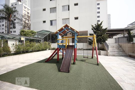 Playground de apartamento à venda com 2 quartos, 65m² em Jardim Brasil, São Paulo