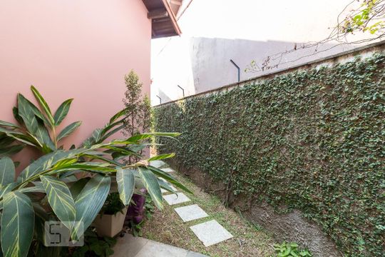Varanda quarto 1 suíte de casa à venda com 3 quartos, 326m² em Vila Rosália, Guarulhos