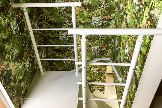 Escadas de apartamento para alugar com 1 quarto, 90m² em Rudge Ramos, São Bernardo do Campo