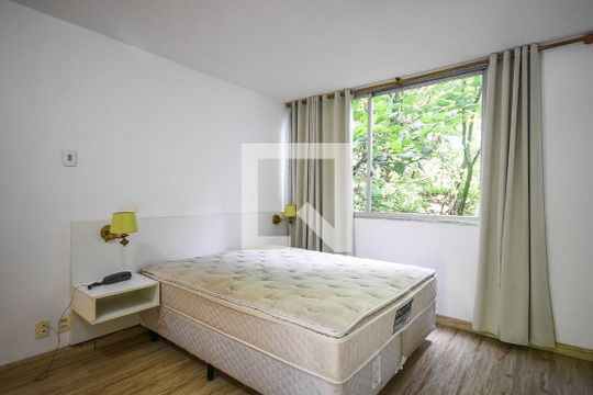 Suíte de apartamento para alugar com 1 quarto, 60m² em Vila Tramontano, São Paulo