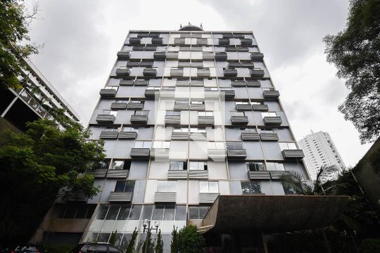Fachada de apartamento para alugar com 1 quarto, 60m² em Vila Tramontano, São Paulo