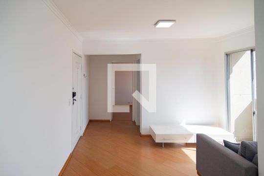 Sala / Cozinha de apartamento para alugar com 1 quarto, 37m² em Consolação, São Paulo