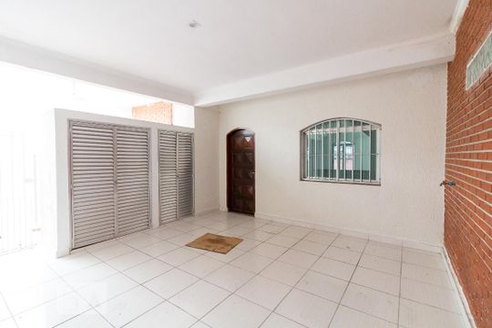 Garagem de casa à venda com 4 quartos, 450m² em Vila Iris, Guarulhos