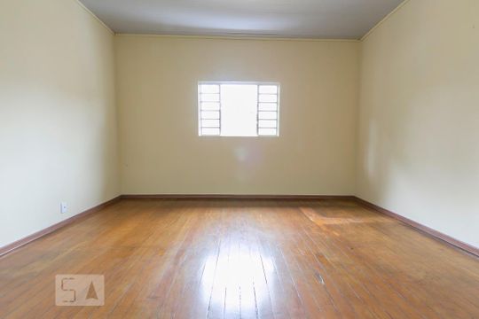 Sala de casa para alugar com 2 quartos, 120m² em Vila Santa Maria, São Paulo